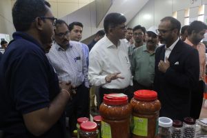 1_Hon_ble-Vice-Chancellor-Dr-S.K.-Patil-inspecting-the-products-of-Incubates-on-the-occassion-of-first-Graduation-ceremony.