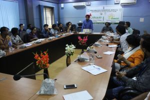 Mentoring-session-conducted-by-CA-Mr-harshdeep-Gumber-on-Fund-raising-basics-and-negoatiatioon-for-VSs